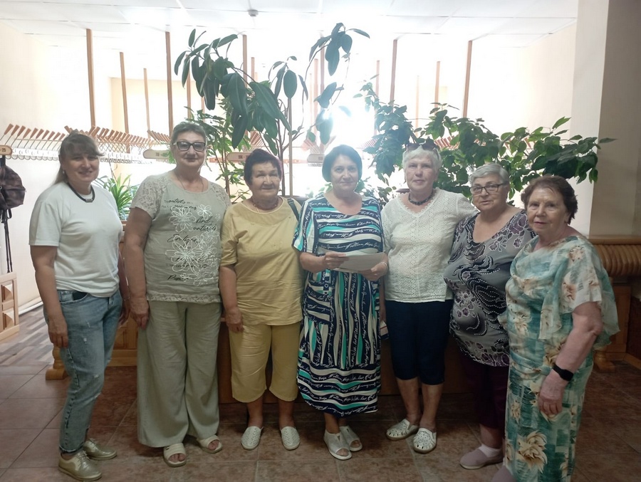 Read more about the article Члены клуба «Серебряный возраст» Чаплыгинского района «загорелись» желанием написать гимн своего клуба.